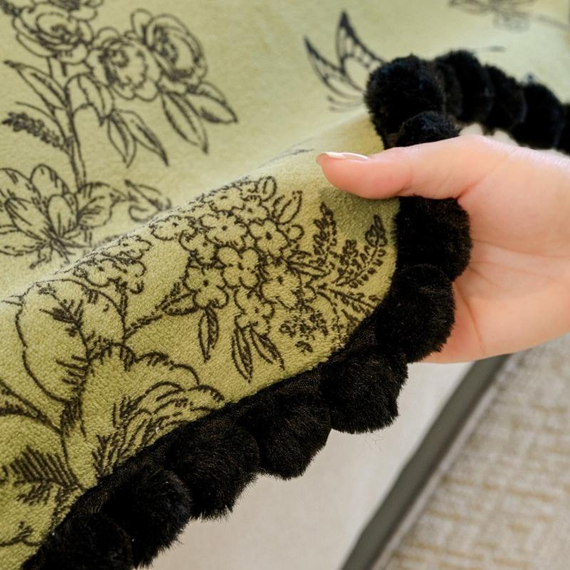 New Autumn And Winter Sofa Cover Fabric Light Luxury Irregular Shaped Anti Slip Anti-Static Sofa Cushion Cover Thick And Warm