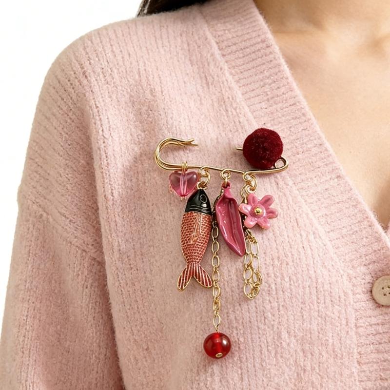 Vibrant Tropical Fish Design Brooch Creative Sea Lapel Pin Accessory Perfect For Casual And Formal Wear