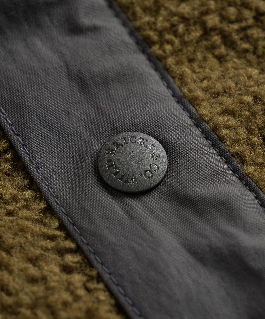 Wild Bricks W24 Fleece Pullover (Olive)