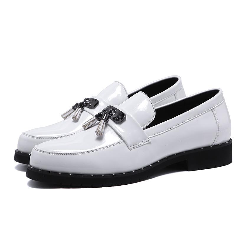 Korean style men luxury fashion wedding party dress patent leather shoes slip-on tassels shoe black white breathable loafers man