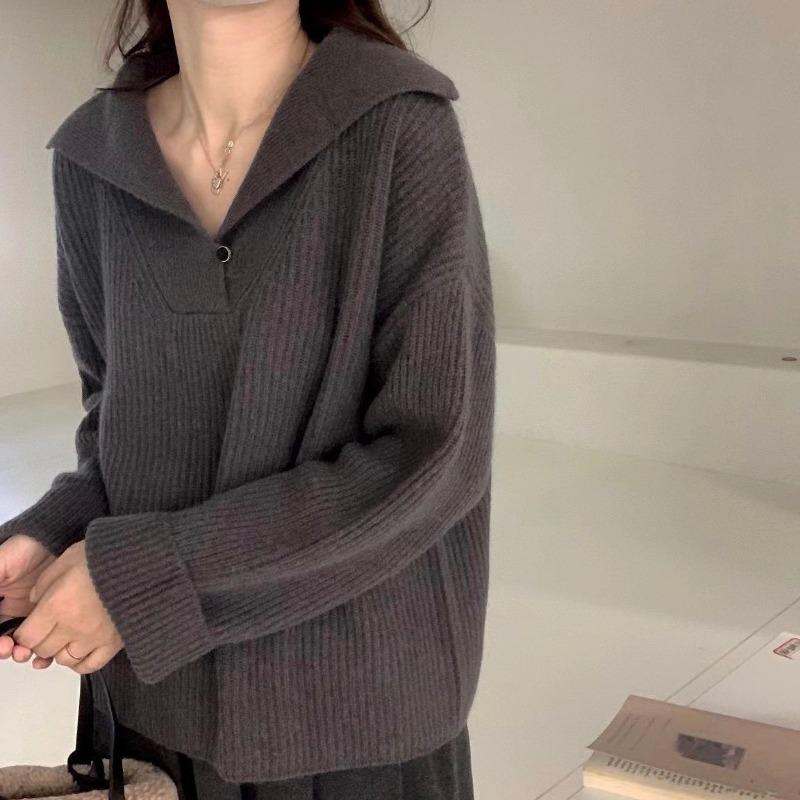Lapel knitted sweater pullover new autumn and winter women's V-neck design sense niche loose lazy style top