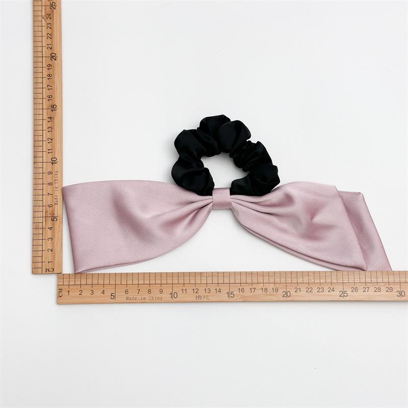 Summer Satin Fabric Ponytail Hairband Headpiece for Ladies - Double-layered, High-end Style with A Butterfly Knot for Tying Up The Hair.