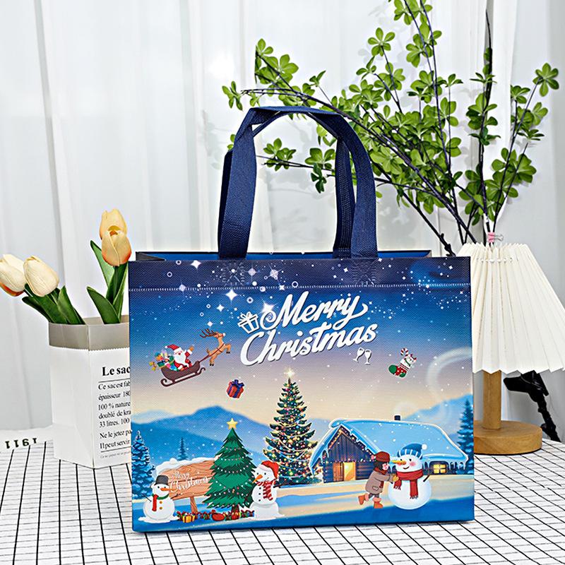 New Christmas Gift Bag Non-woven Santa Snowman Xmas Tree Tote Bags Candy Gift Packaging Bag Shopping Bag Xmas 2026 New Year Bags