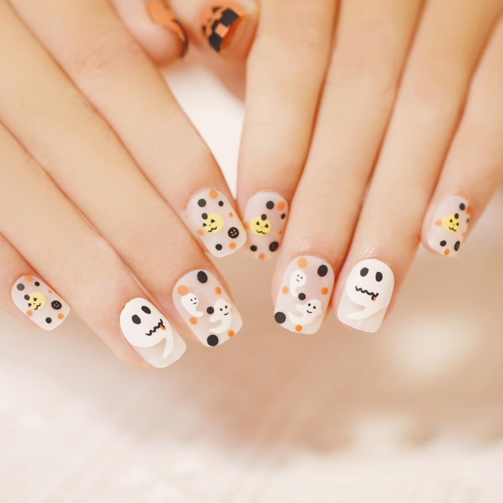 2025 New Halloween Wear Nail 3D Three-dimensional Nail Art False Nails European and American Spider Bat Nail Pieces