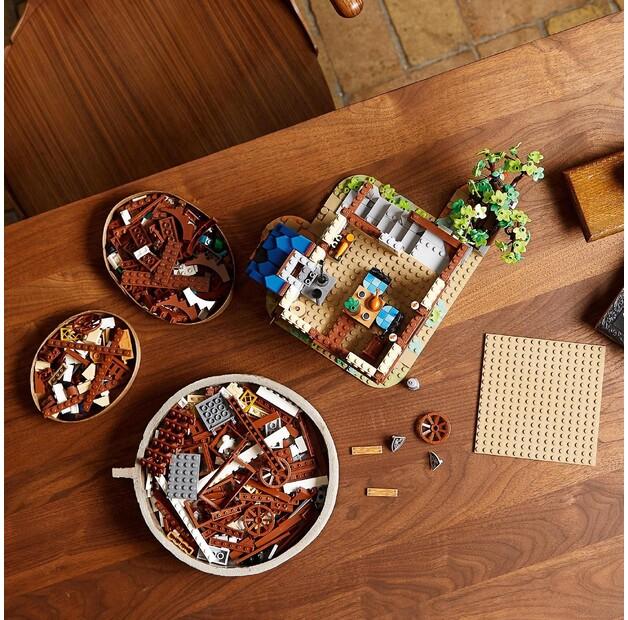 LEGO Ideas 21325 Medieval Forge