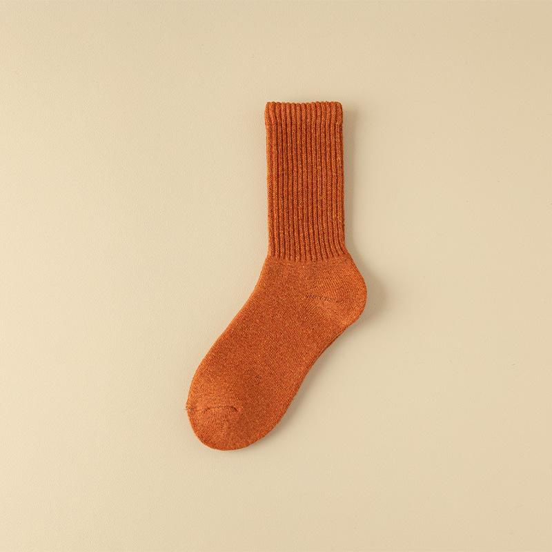 Female Autumn and Winter Solid Color Towel Bottom Thick and Velvet Warm Wool Tube Socks