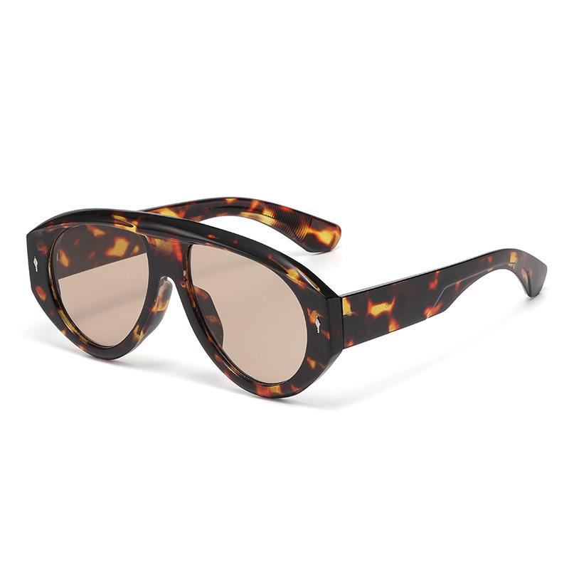 European and American large frame arrow mark pilot sunglasses retro ins Internet celebrity glasses fashion street shot plain sunglasses