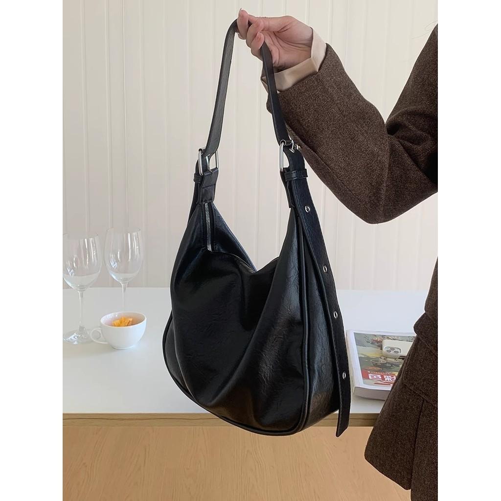 IELGY Premium Sense Large Capacity Retro Fashion Shoulder Large Capacity Versatile Tote Bag