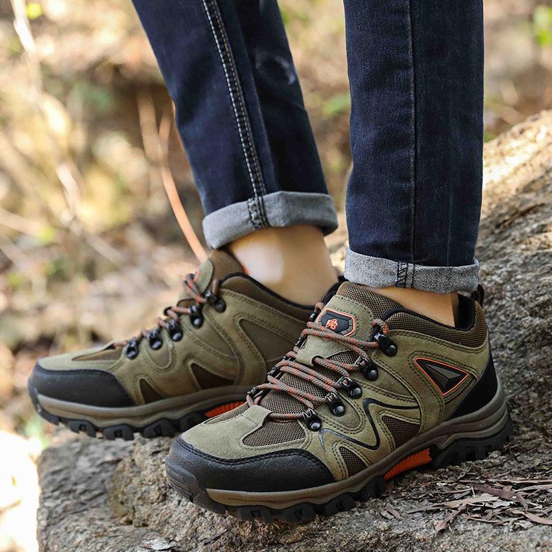 Mountaineering outdoor shoes new four-season mountaineering shoes hiking low-top shoes large size