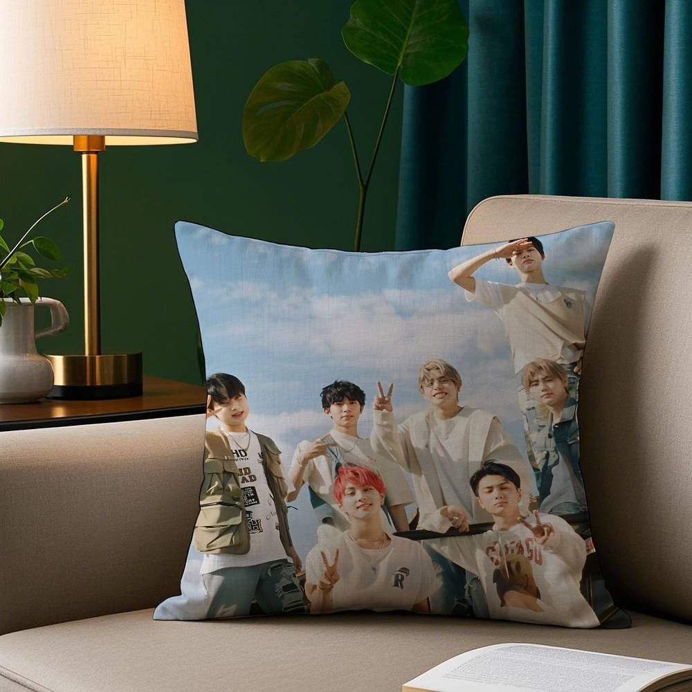 Kpop E-Enhypens Pillow Case Short Plush Print Cushion Cover Square Throw Pillow Covers Sofa Home Decor