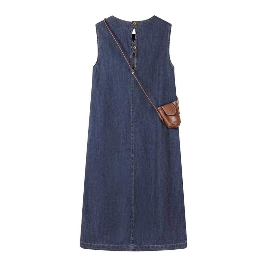 Temperament retro denim crew neck Korean version dress summer niche gentle sleeveless loose and thin denim dress