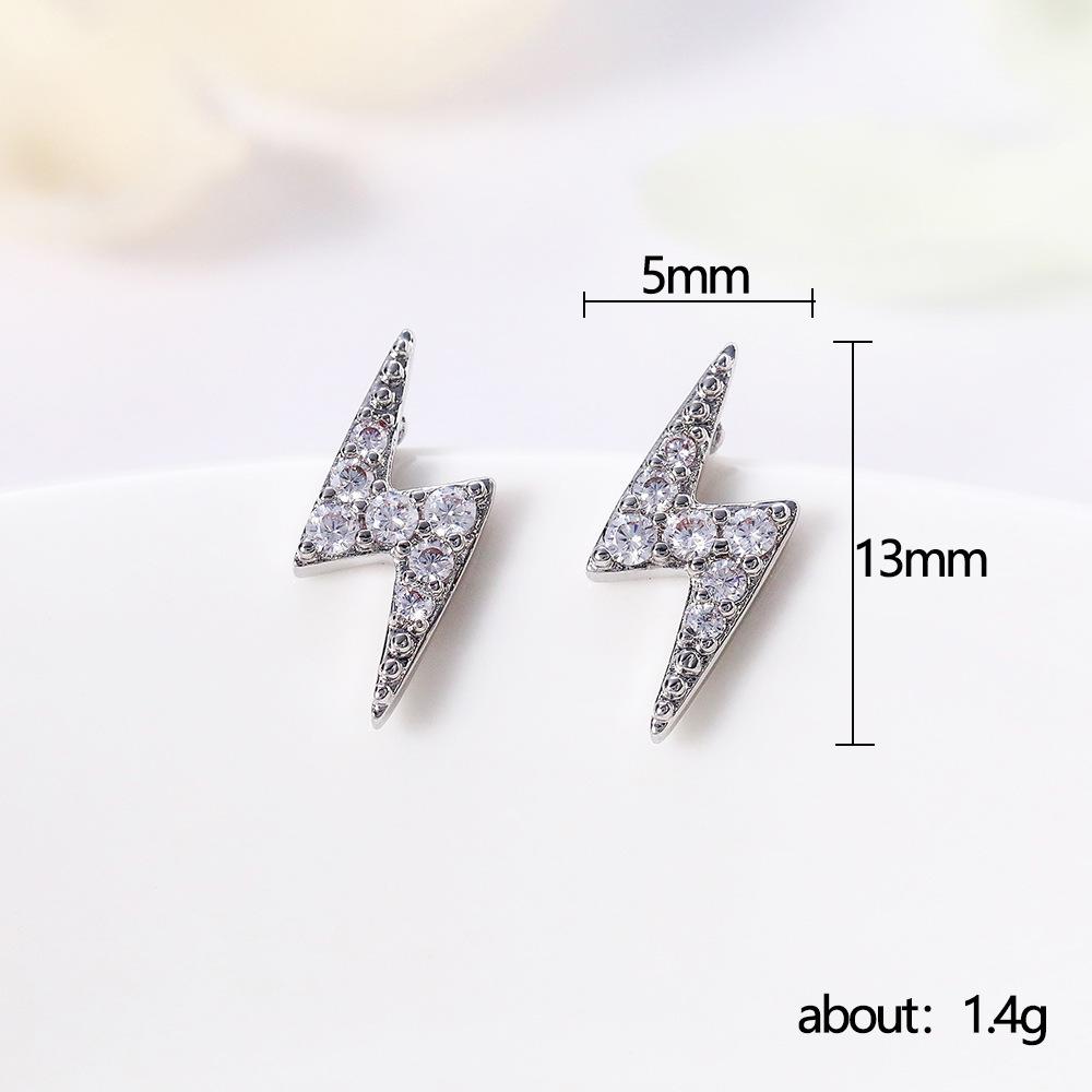 European and American simple mini earrings, mini lightning zircon stud earrings for women, simple temperament student earrings