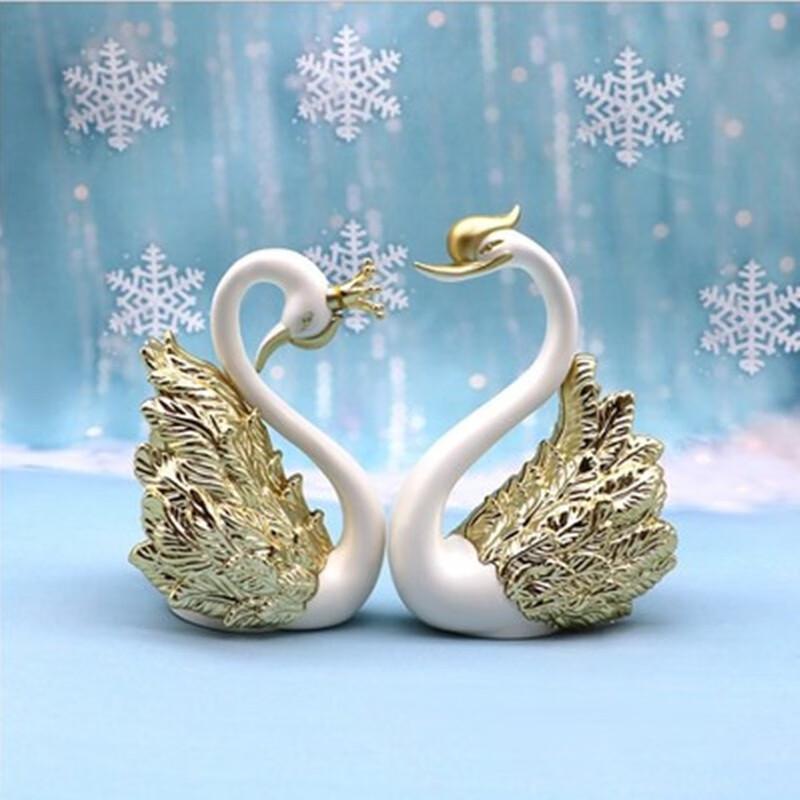 

ZISIZ Crown Swan Cake Topper