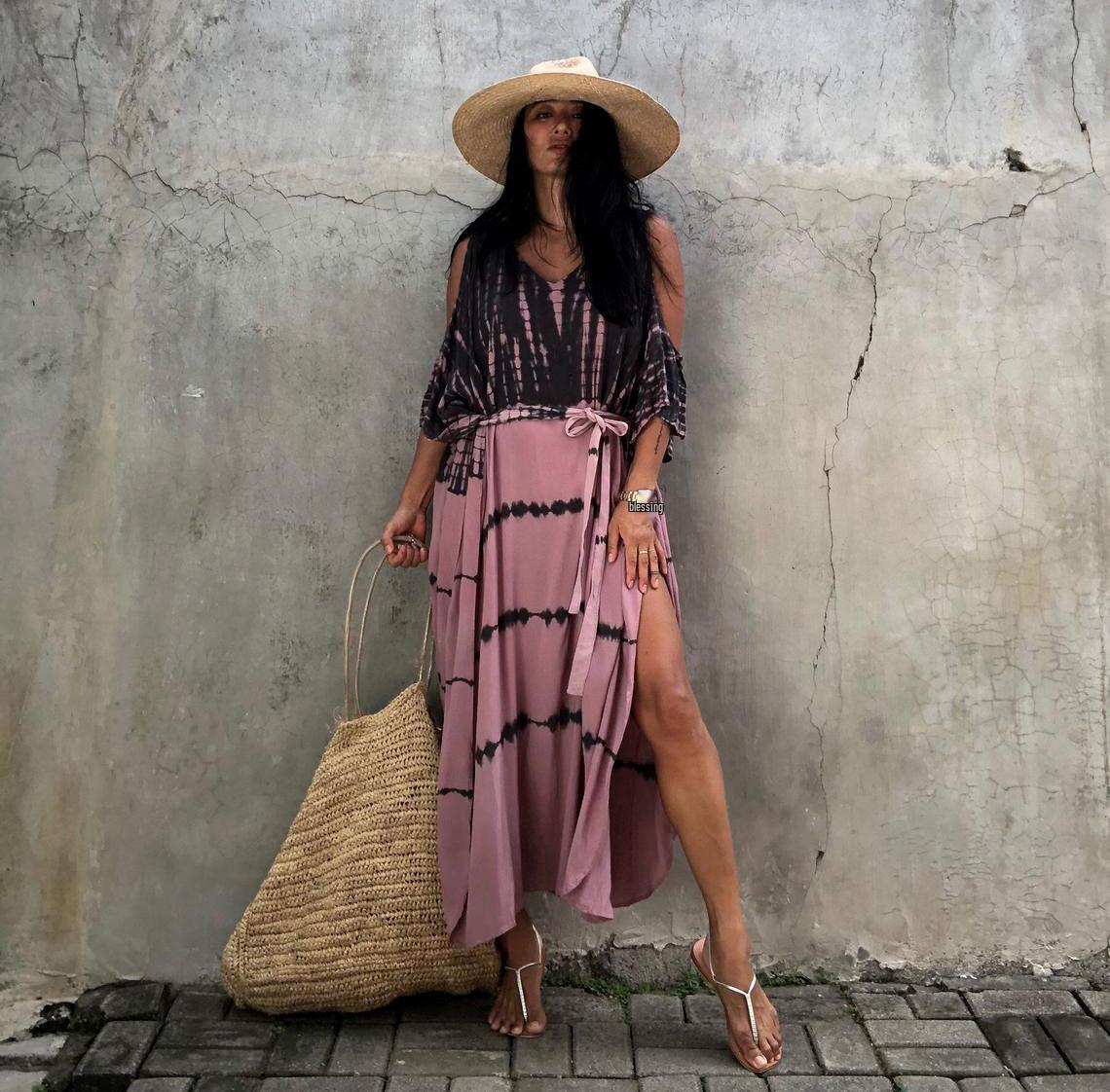 

Районная пляжная накидка с открытыми плечами и завязкой - 4 цвета One Size серый/розовый