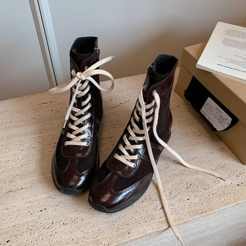 Autumn and Winter New Casual Retro Versatile Inner Height Increase Martin Boots Round Head Lace-up Sports Short Boots Boxing Boots Women's Boots