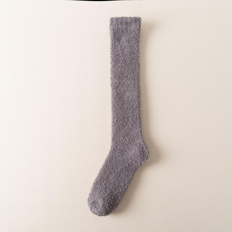 Female Autumn and Winter Add Velvet To Thicken Home Floor Sleep Month Son Keep Warm Not To Drop Hair Coral Velvet Calf Socks