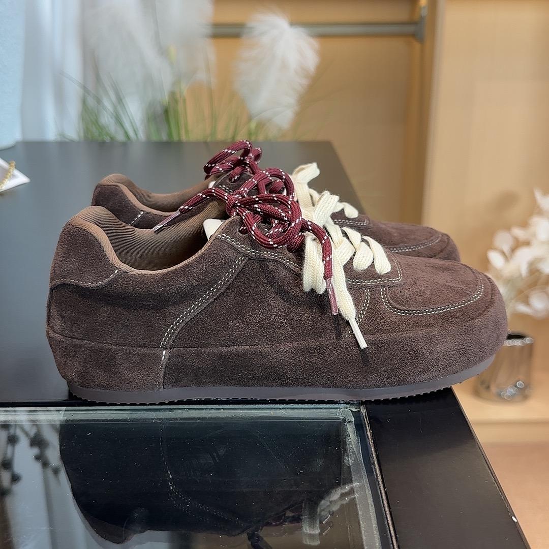 Зимняя обувь женская осенне-зимняя новая с мягкой подошвой круглая голова внутреннее увеличение высоты повседневная спортивная женская обувь женская 40 коричневый