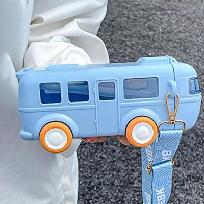 500ml Baby Bus Wasserflasche mit Schultergurt Kinder-Wasserflasche Autoform Trinkbecher mit Strohhalm Jungen