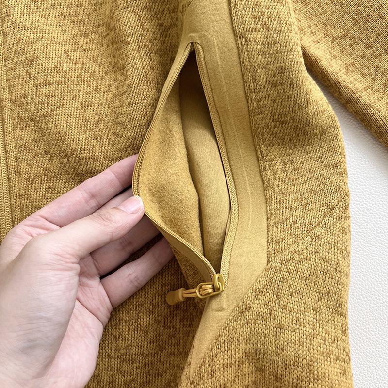 Warm Fleece Outdoor Mountain Style Stand-Up Collar Jacket for Couples