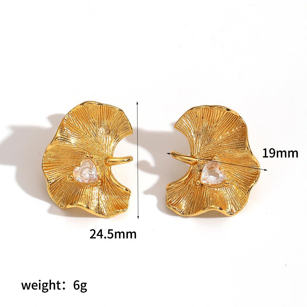 Französische Retro-Perlenohrringe mit Herzform und PVD-Gold-Finish für Damen-Stil-Accessoire