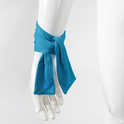 Atmungsaktives Mehrfarbiges Kühlendes Eistuch Schnelltrocknendes Sommer-Sport-Kopftuch Nylon Tragbares Kühlendes Bandana Laufen
