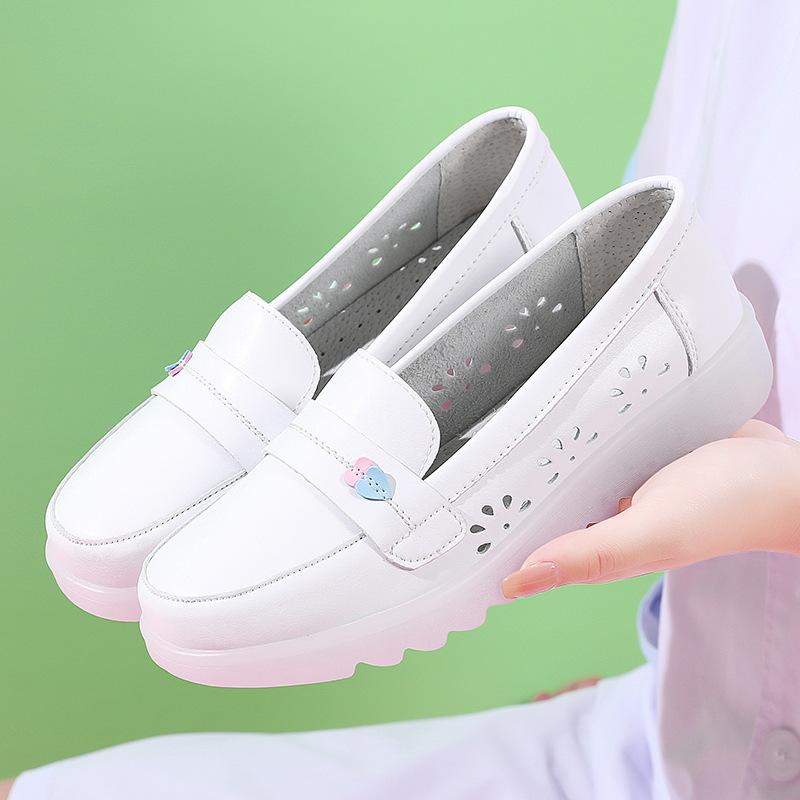 Nurse Shoes Women's Soft Soles Are Not Tired, Medical Shoes Are Breathable, Deodorant and Comfortable, Spring and Autumn Hospital Work White Shoes