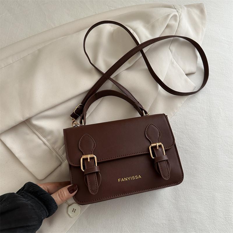 Stylish Casual Shoulder Bag For Women 2024 Fashionable Chic Pu Material Handbag