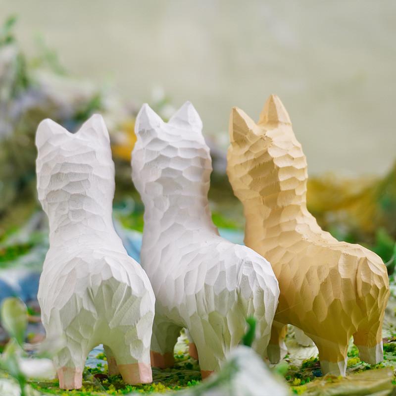 Cute Alpaca Wooden Carving Decor For Home Gift And Birthday Celebration