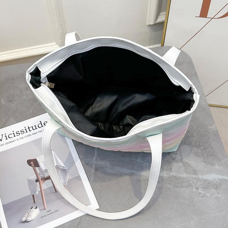 New Women's Tote Bag Handbag Versatile Niche Trend Temperament Shoulder Bag Large Capacity Women's Bag