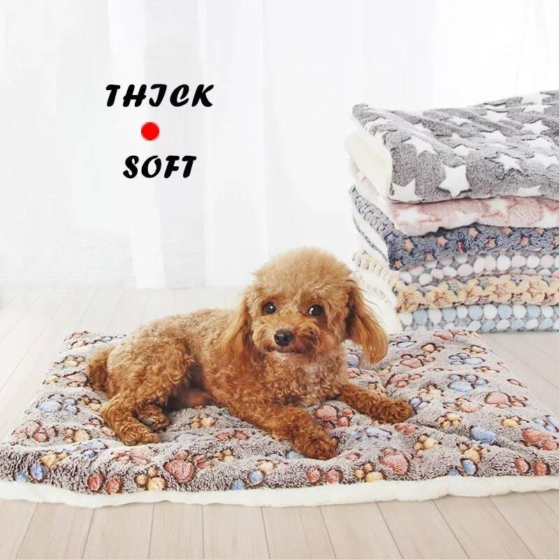 Cozy Plush Pet Mat Non Shedding Thick Double Sided Dog Bed Warm And Soft For All Seasons