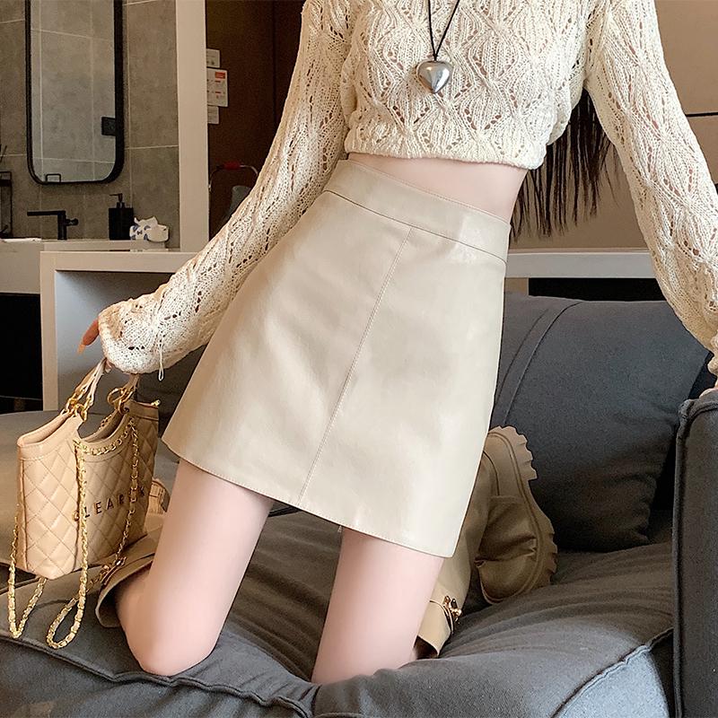 Black A-line High-waisted PU Leather Skirt: Women's Spring/Autumn Slimming Mini with Anti-exposure Design