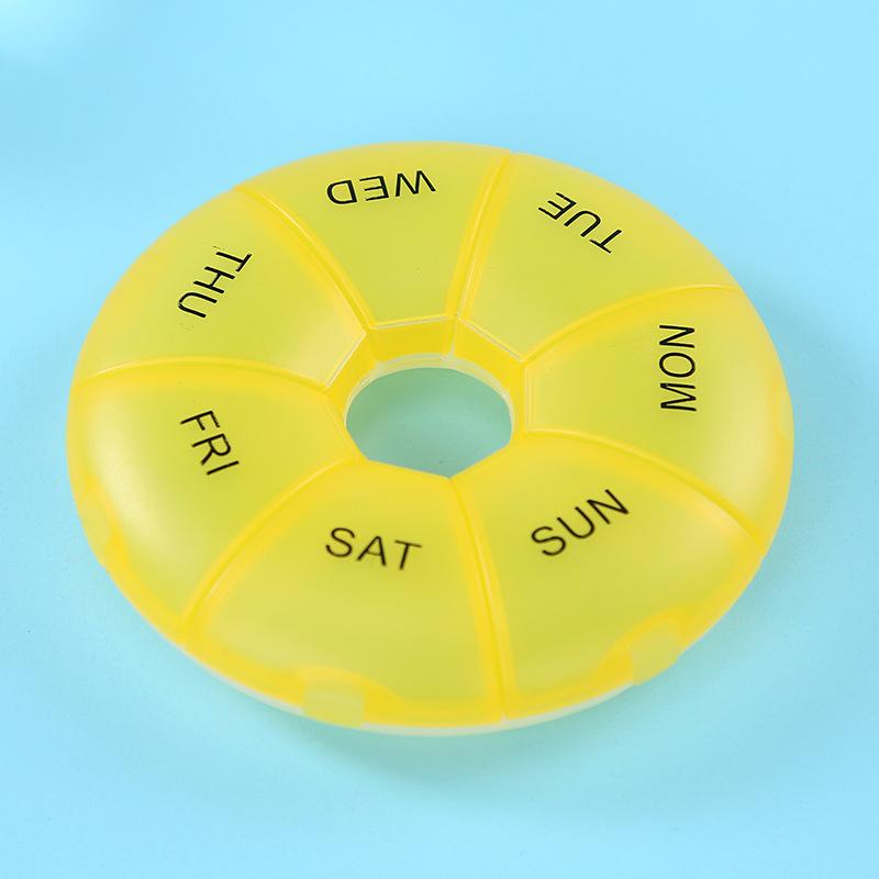 1Pcs Round Pill Case Plastic 7 Days Weekly Tablet Candy Box Portable Storage Tablet Holder Travel Organizer Pill Container