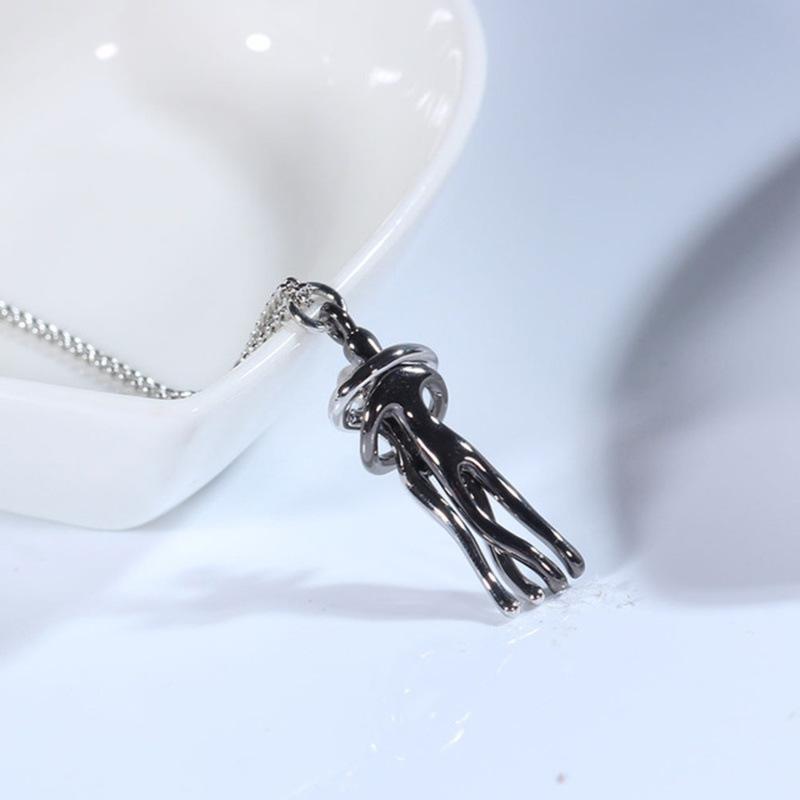 Couple Hug Necklace Lovers Hugging Pendant Valentine'S Day Couple Gift Love Style Gift For Wife