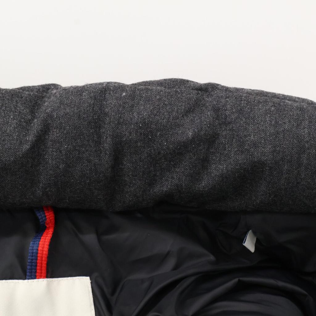 MONCLER MONTGENEVRE Wool Hooded Down Jacket Jacket 1 grayUsed