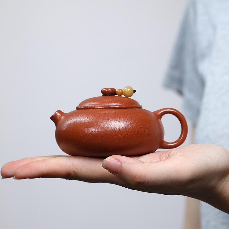 

100ml High-end Yixing Purple Clay Teapots Handmade Xishi Pot Raw Ore Small Red Mud Tea Infuser Kettle Chinese Zisha Tea Set Cha