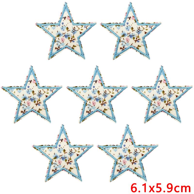 10 /26pcs Wholesale Fresh Letter Embroidery Patch Diy Floral Heart Bow Iron On Patches For Clothes Jackets Backpack Sew Stickers 