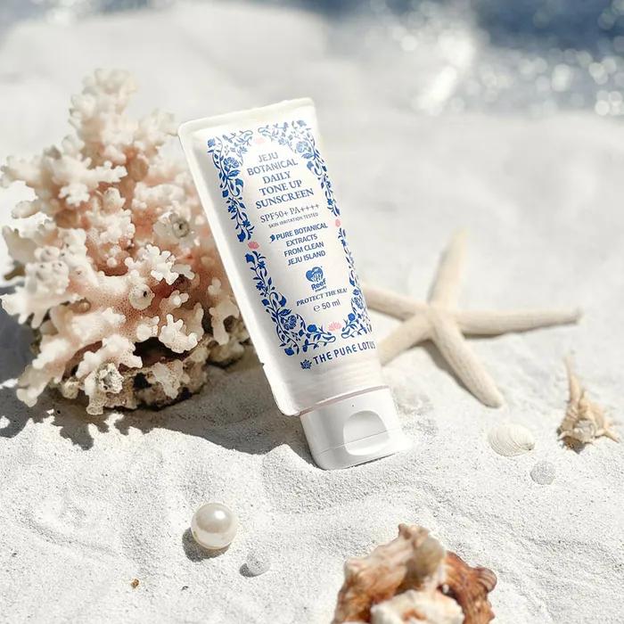 Jeju Botanical Daily Tone Up Sunscreen