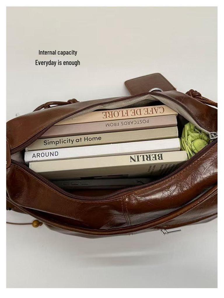 Chic Retro Textured Women's Crossbody Bag - Versatile & High-End Design