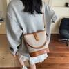 Retro bucket bag women's summer new fashion simple shoulder bag commuter messenger bag
