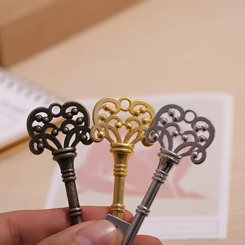 10Pcs/Set Key Shaped Bottle Opener Keychain Zinc Alloy Copper Silver Keyring Beer Can Unique Creative Gift Home Kitchen