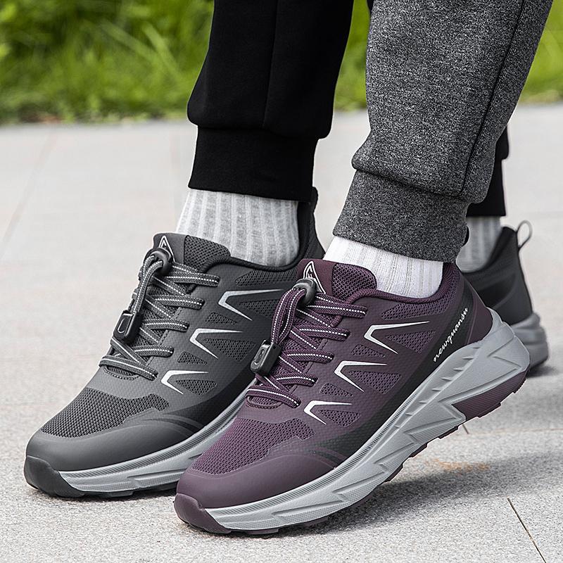 2025 spring light walking shoes non-slip elderly shoes middle-aged and elderly comfortable mother shoes father casual sports shoes