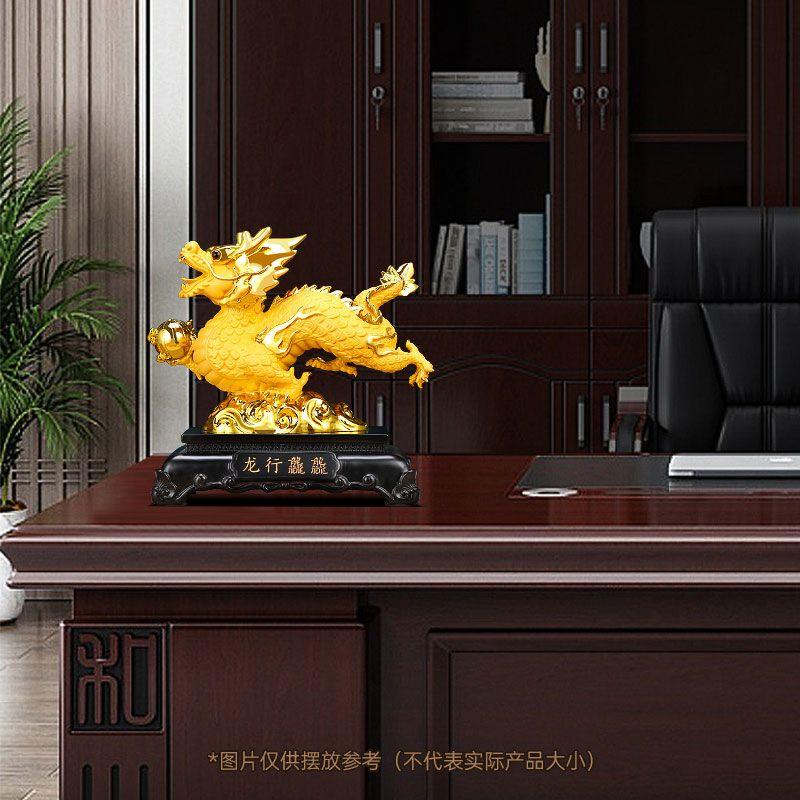Chiński styl Zhaocai Fengszhui Złoty Smok Ornament Bogactwo Przyciąga Szczęśliwego Smoka Maskotka Dekoracja Pulpitu