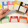 1 sada Retro Tech tácky na diskety s držákem 3D tištěné podložky pod nápoje ve stylu karty na stůl Doma Odolné vůči teplu Jedinečný dárek pro technologické nadšence &