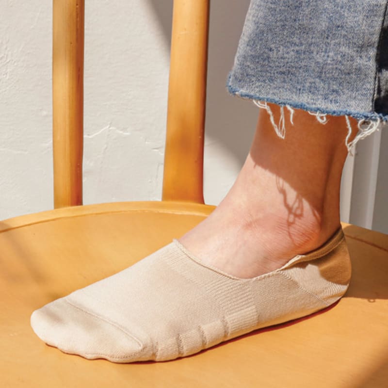 

Абируз AIR-SKIN ПОДДЕЛКА (5Цвет) For women