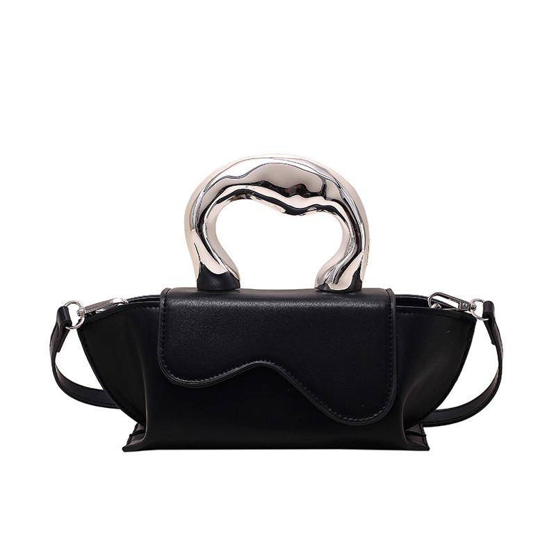 Urban Chic Pu Crossbody Bag With Contrast Stitching 2023 New Arrival чёрный