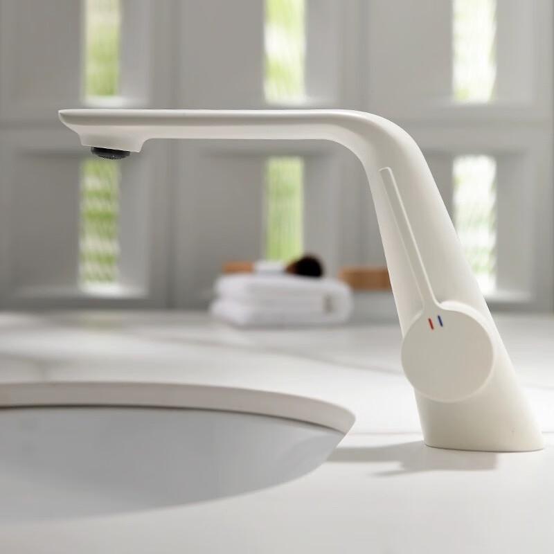 TLXT Bathroom Basin Faucet