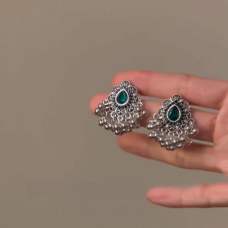 

Silver Needle Retro Court Style Metal Fringed Earrings Women s, Light Luxury Medium Antique Sapphire Water Drop Earrings Earrings серебряный