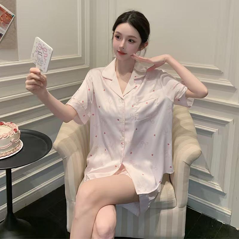 French Lapel Print Loungewear Set, Summer Cool Pajamas Are Thin and Cover the Meat, and Pajamas Are Worn Outside the Home.