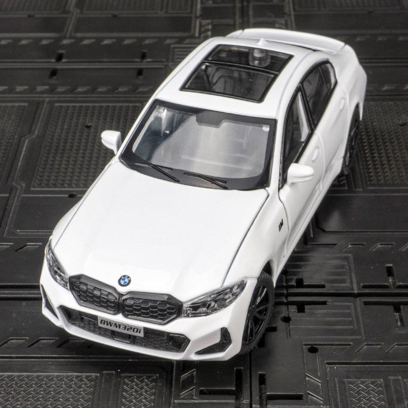 

BMW 3 серии M320i Сплавная инерционная игрушечная машина со звуком и светом