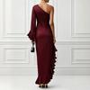 Damen Farbiger Satin Off-Shoulder Raffung Unregelmäßiger Saum Kleid für Cocktailparty